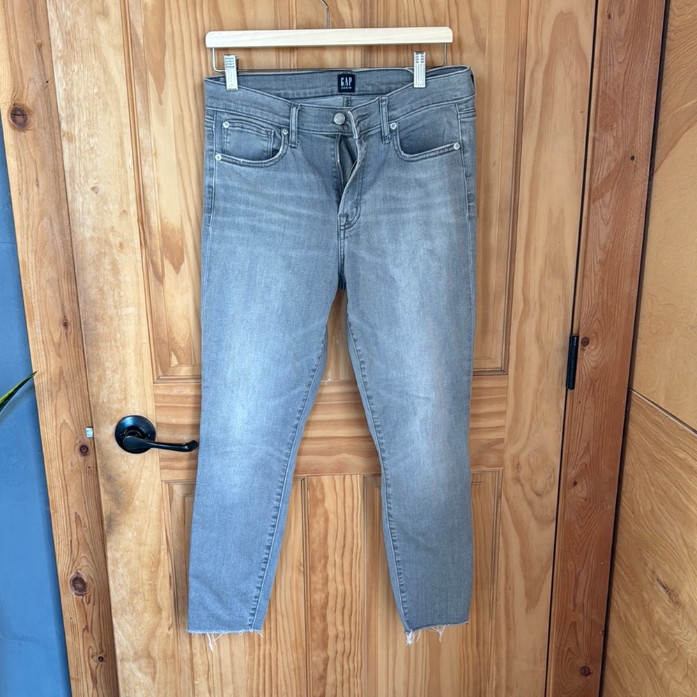Women's Gray Jeans